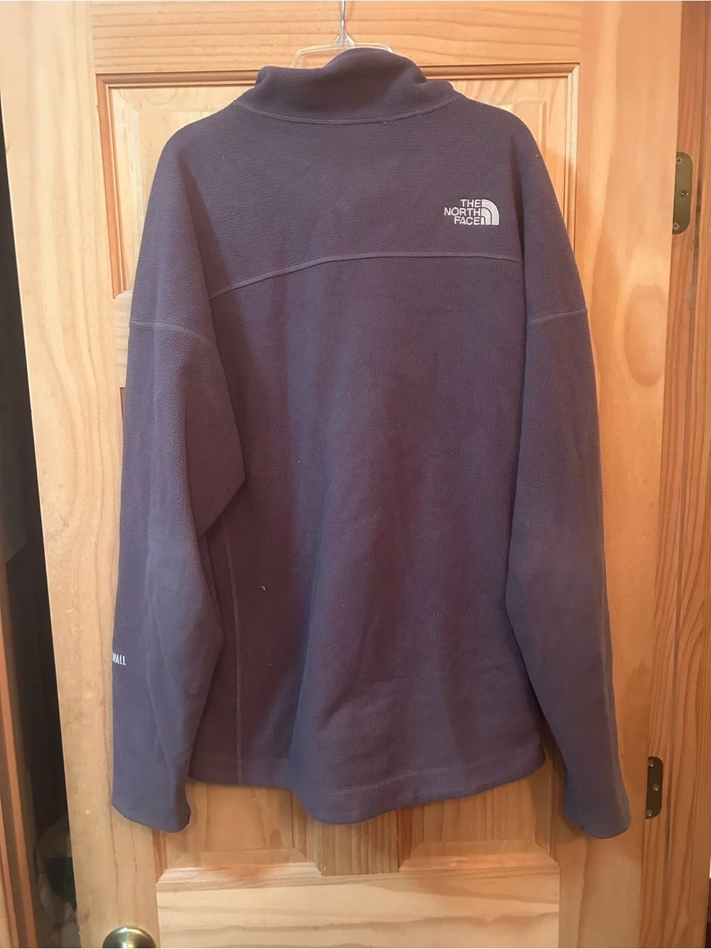 The North Face Men's Grey Fleece Jacket - Full Zip